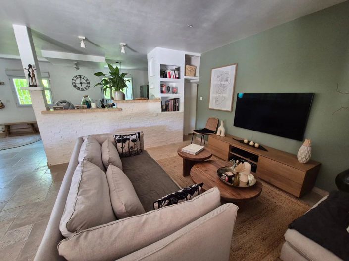 Image No.5-4 Bed House for sale