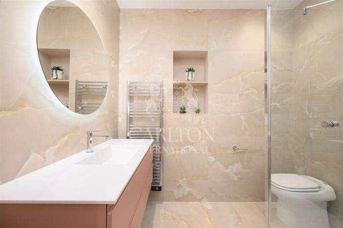 Image No.10-3 Bed Apartment for sale