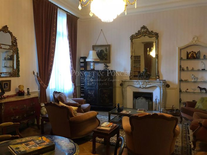 Image No.8-17 Bed House for sale