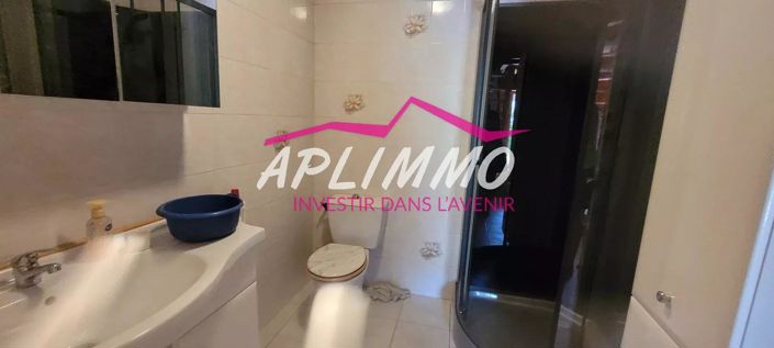 Image No.5-House for sale