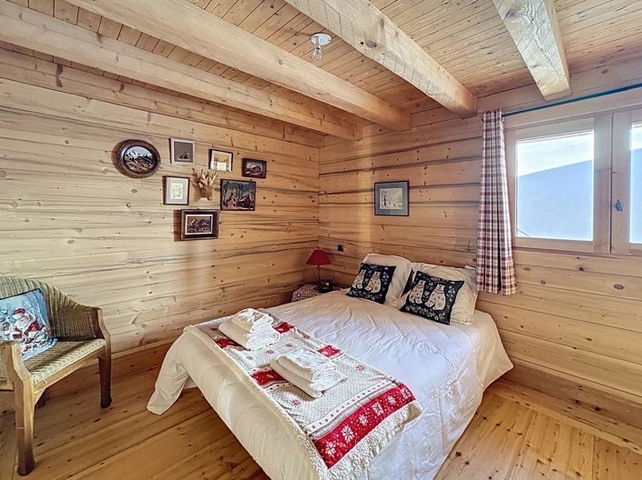 Image No.13-4 Bed House for sale