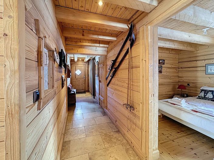 Image No.16-4 Bed House for sale