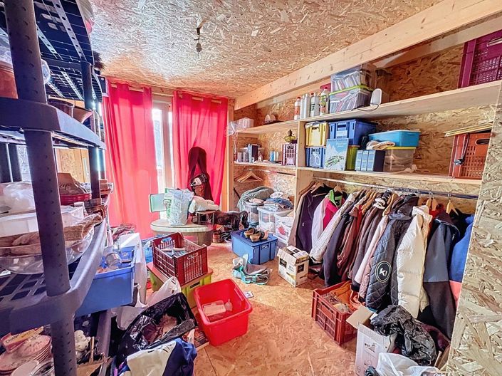 Image No.23-4 Bed House for sale