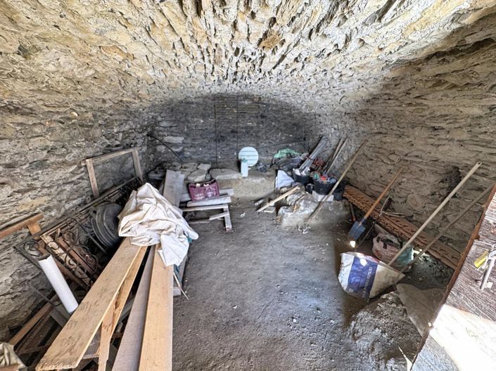 Image No.28-4 Bed House for sale