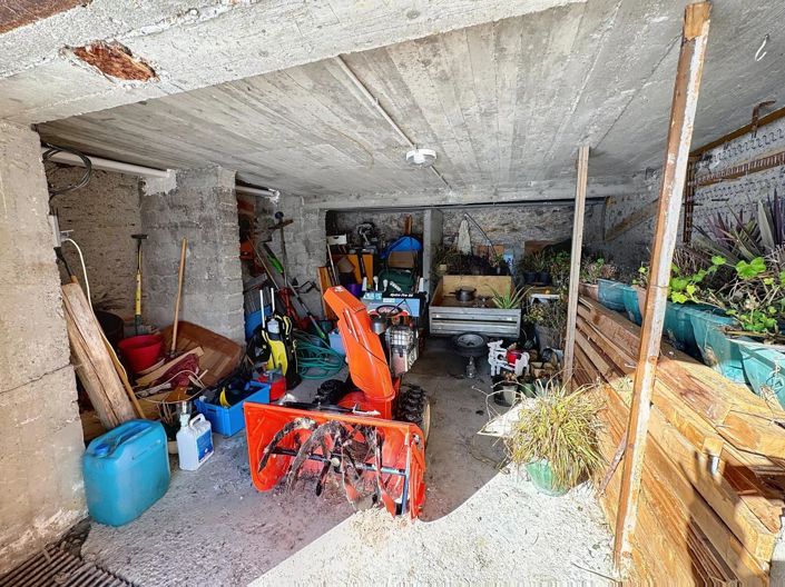 Image No.30-4 Bed House for sale