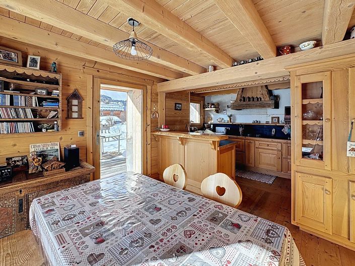 Image No.6-4 Bed House for sale