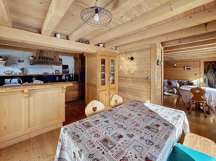 Image No.9-4 Bed House for sale