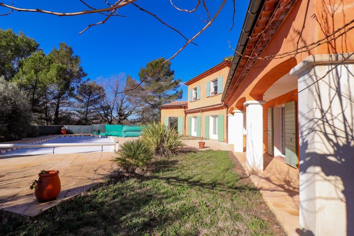 Image No.28-5 Bed House for sale