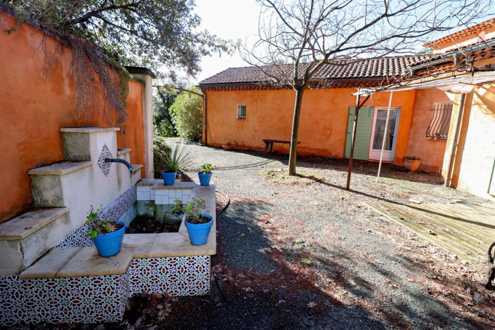 Image No.30-5 Bed House for sale