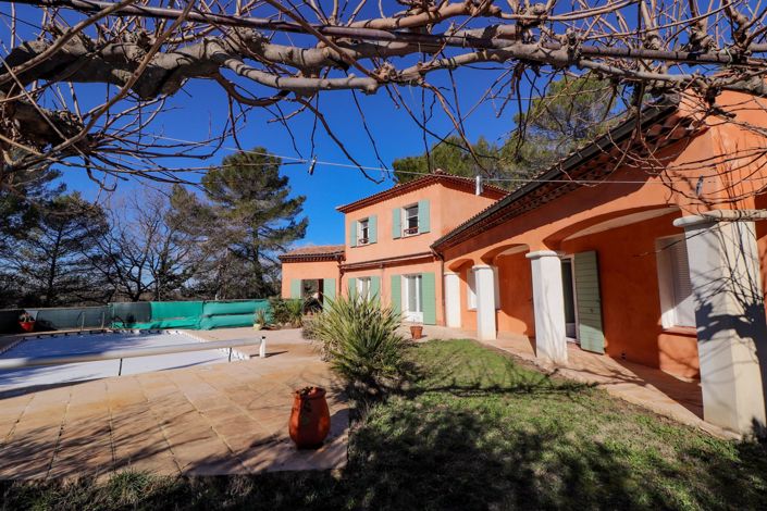 Image No.35-5 Bed House for sale