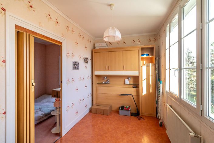 Image No.8-3 Bed House for sale