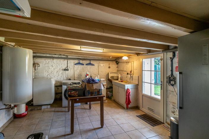 Image No.9-3 Bed House for sale