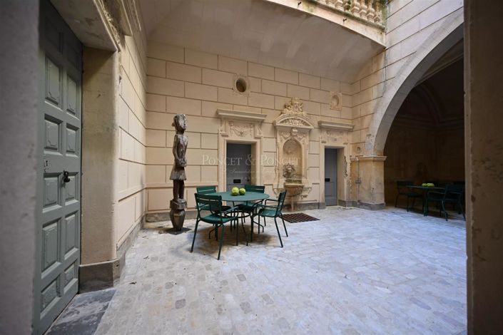 Image No.7-22 Bed House for sale