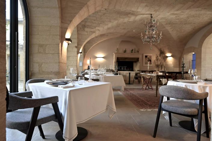 Image No.8-22 Bed House for sale