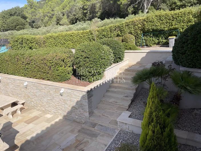 Image No.5-3 Bed House for sale