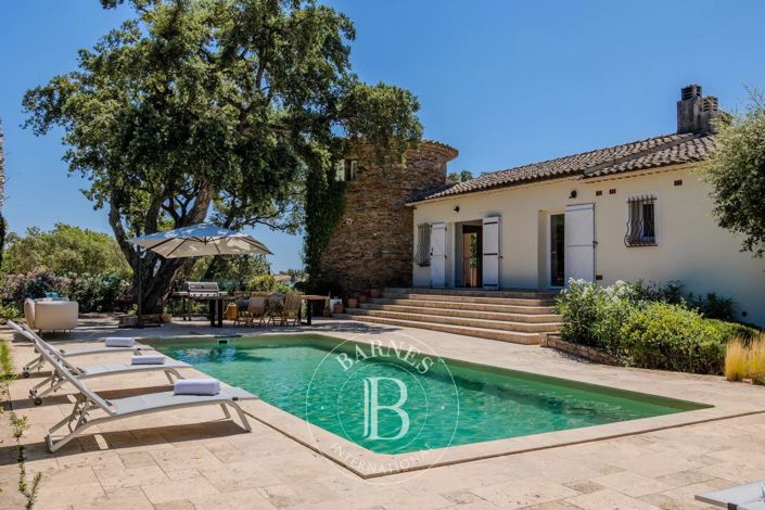 Image No.4-5 Bed House for sale