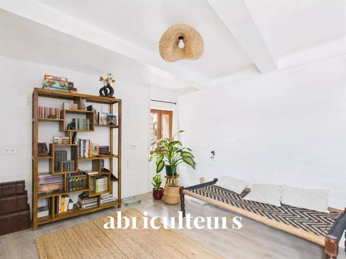 Image No.10-Apartment for sale