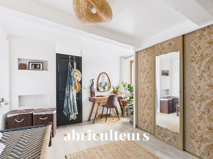 Image No.11-Apartment for sale