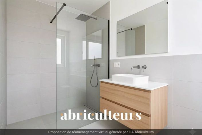 Image No.11-2 Bed House for sale