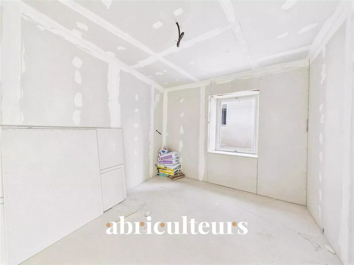 Image No.16-2 Bed House for sale