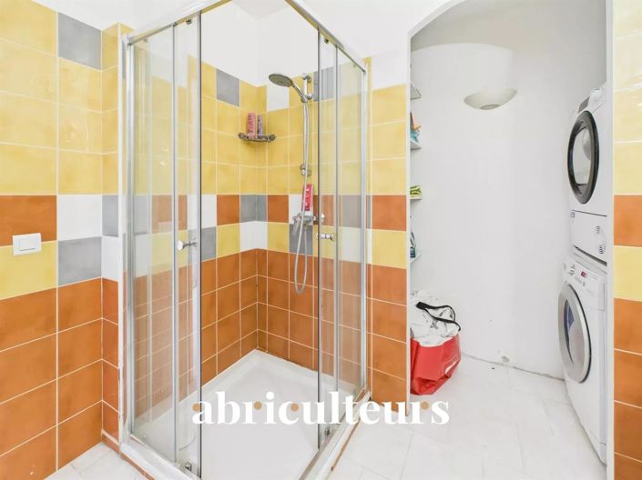 Image No.16-5 Bed Apartment for sale