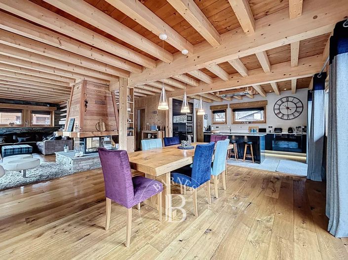 Image No.7-4 Bed House for sale