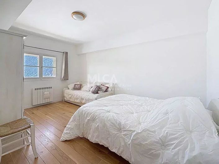 Image No.14-1 Bed Apartment for sale