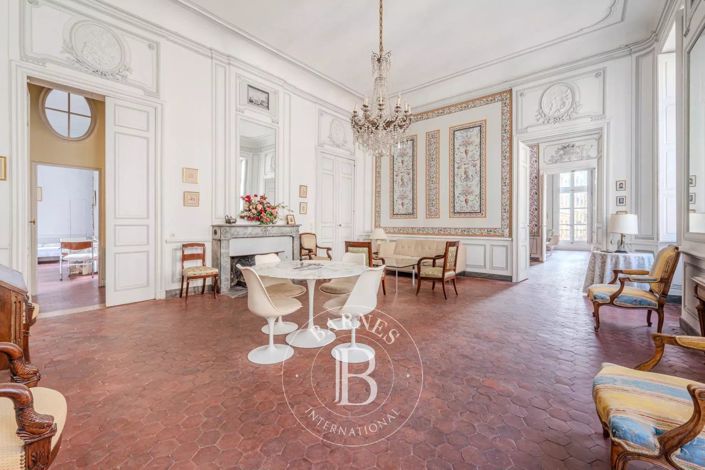 Image No.10-4 Bed Apartment for sale