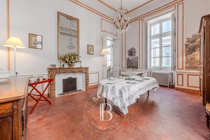 Image No.18-4 Bed Apartment for sale