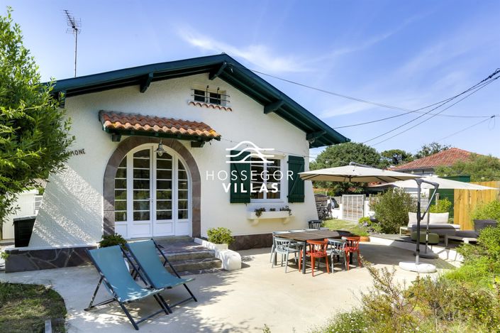 Image No.2-4 Bed House for sale