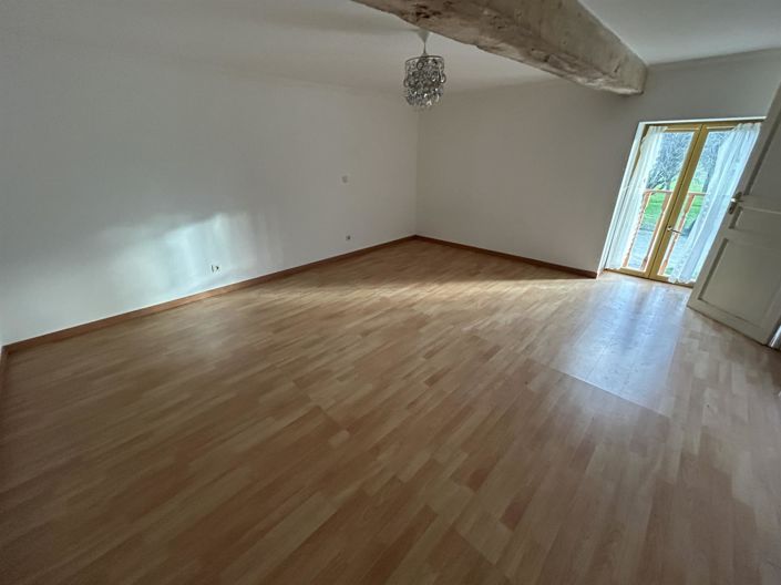 Image No.15-8 Bed House for sale