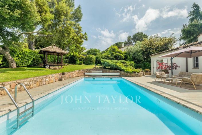 Image No.3-4 Bed House for sale