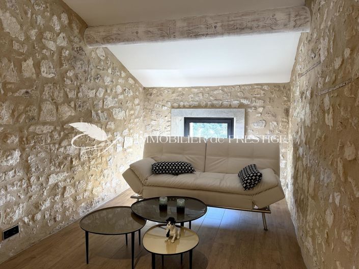 Image No.15-5 Bed House for sale