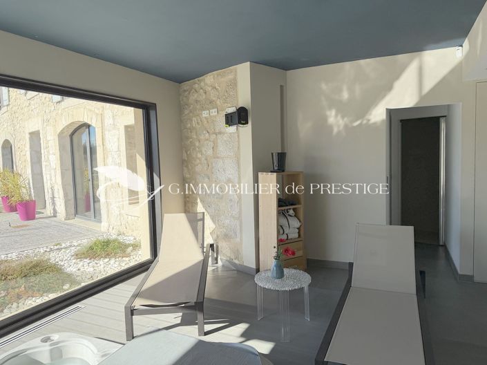 Image No.21-5 Bed House for sale