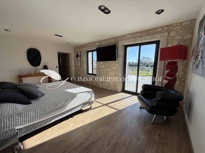 Image No.25-5 Bed House for sale