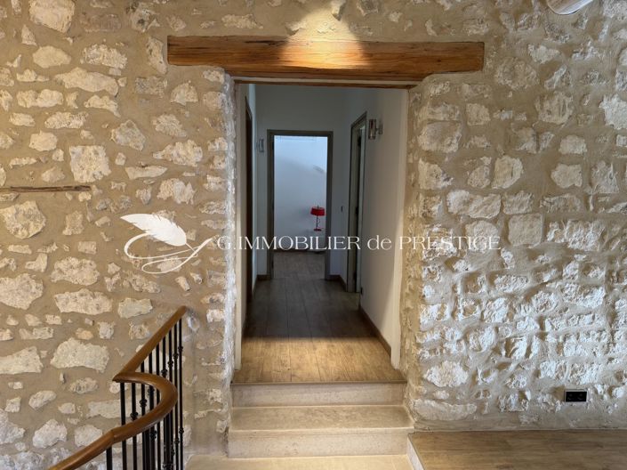 Image No.38-5 Bed House for sale