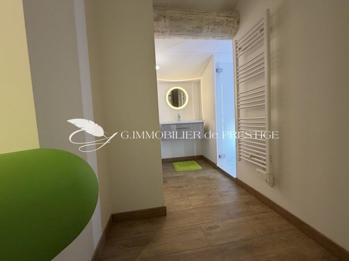 Image No.42-5 Bed House for sale