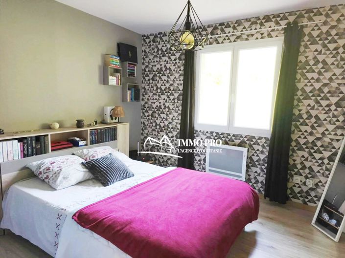 Image No.13-5 Bed House for sale