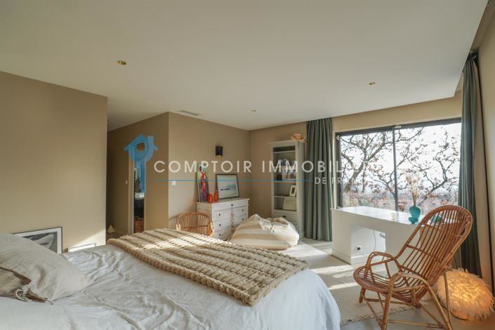 Image No.14-4 Bed House for sale