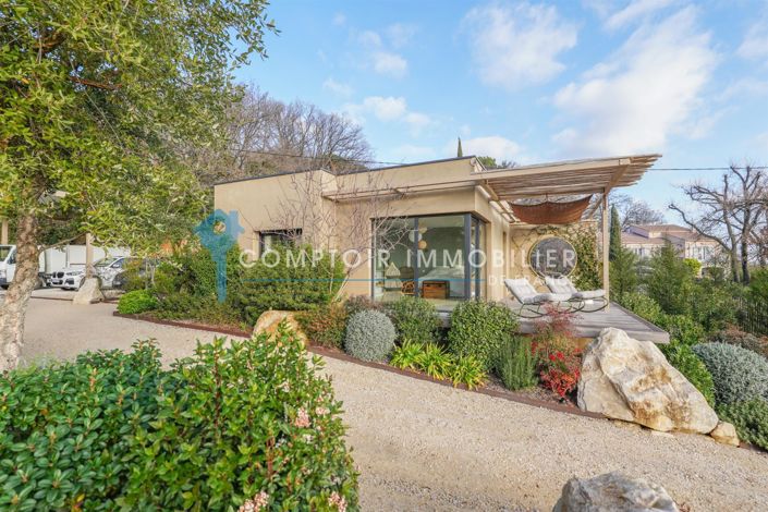 Image No.19-4 Bed House for sale