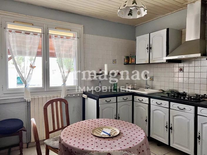 Image No.12-3 Bed House for sale