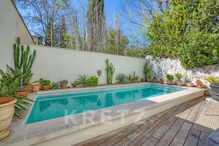 Image No.13-6 Bed House for sale