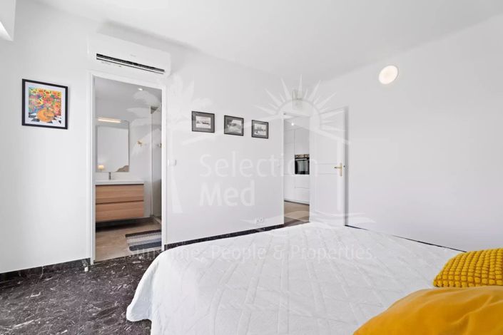 Image No.14-2 Bed Apartment for sale