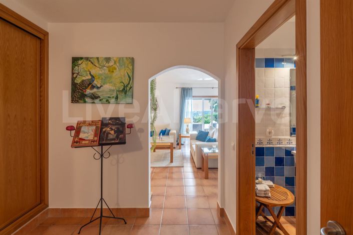 Image No.52-3 Bed House for sale