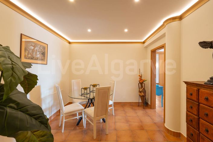 Image No.57-3 Bed House for sale