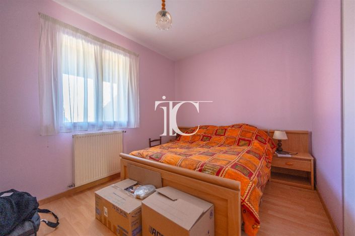 Image No.14-5 Bed House for sale