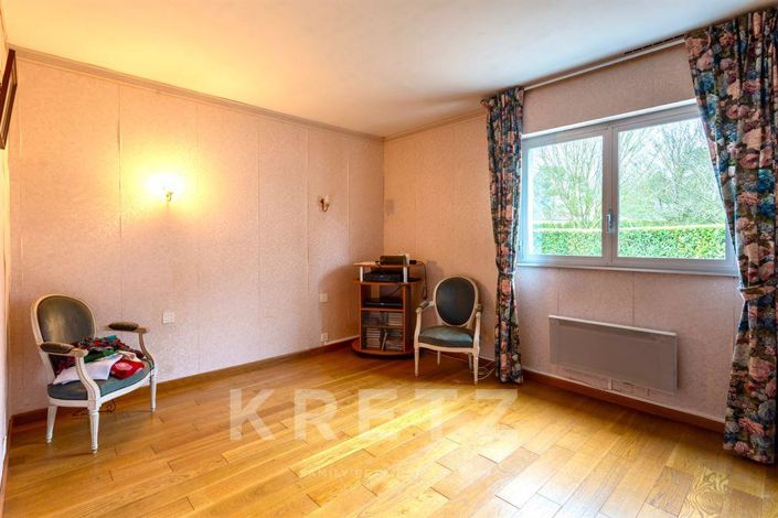 Image No.13-5 Bed House for sale