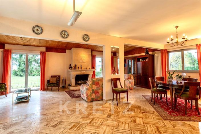 Image No.4-5 Bed House for sale