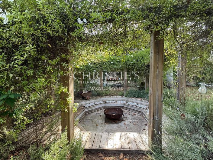 Image No.36-10 Bed House for sale