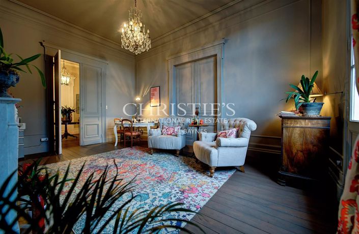 Image No.9-10 Bed House for sale